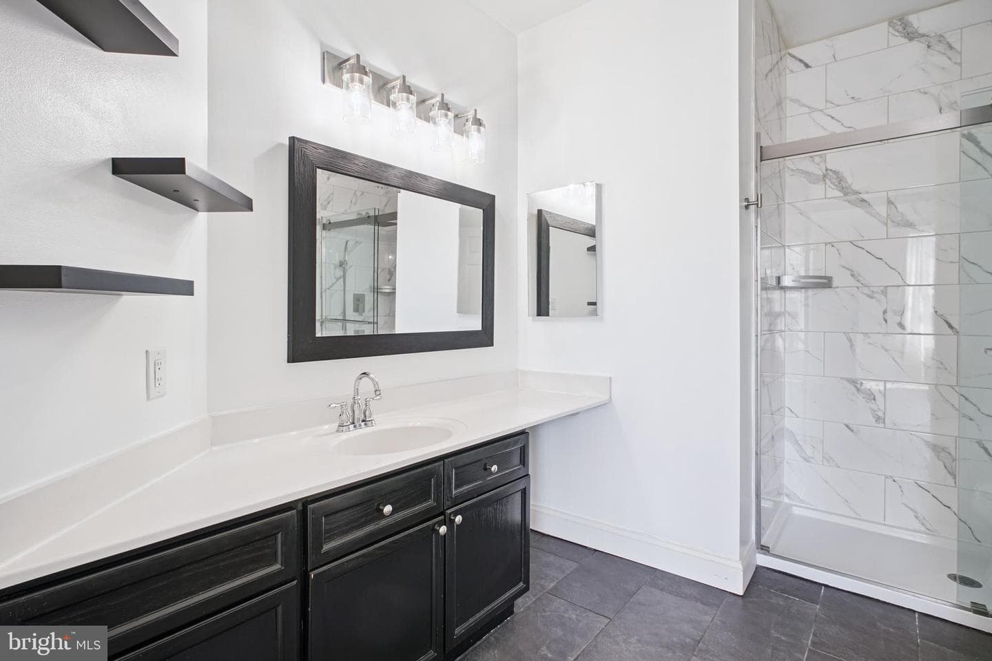 2111 Highcourt Lane #302 photo 39