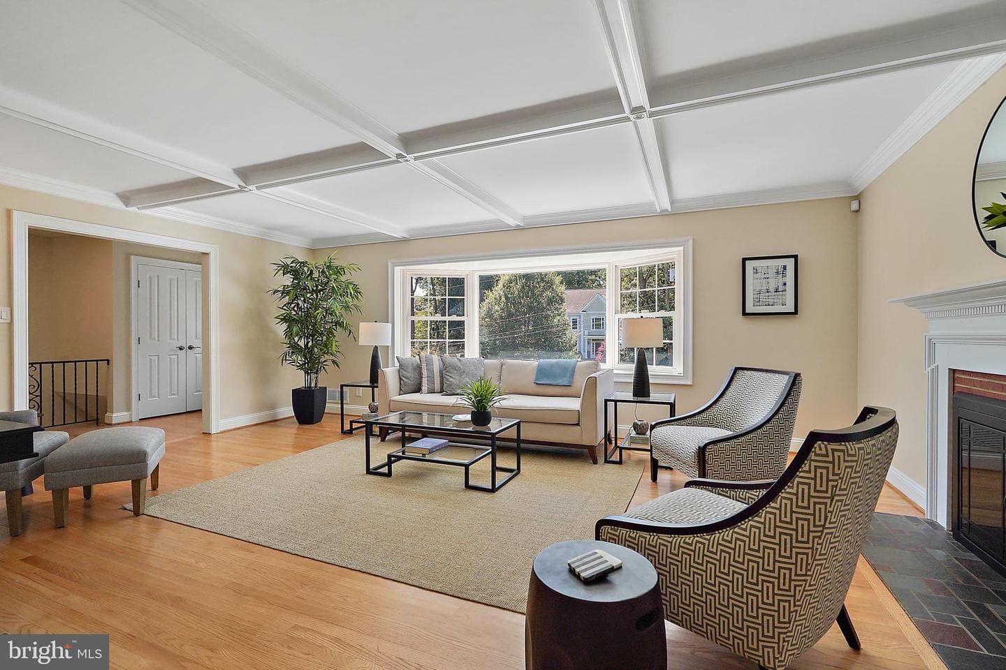 1208 Huntly Place photo 10