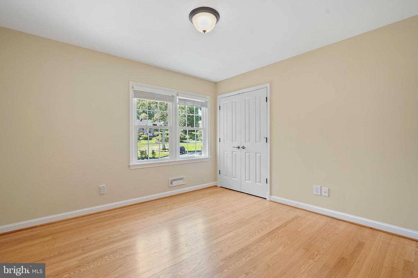 1208 Huntly Place photo 26