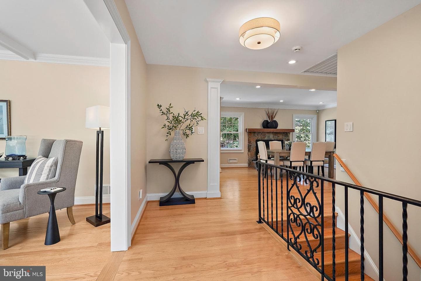 1208 Huntly Place photo 7