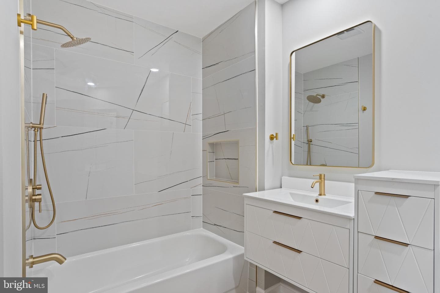 6864 Brindle Heath Way #208 photo 17