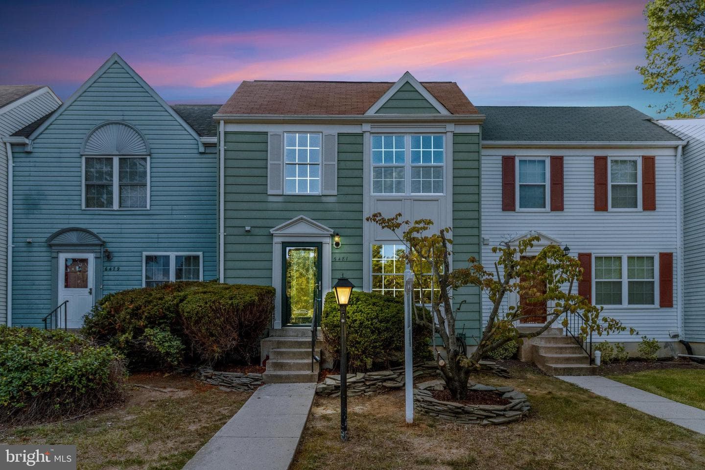 6481 Linleigh Way photo 2
