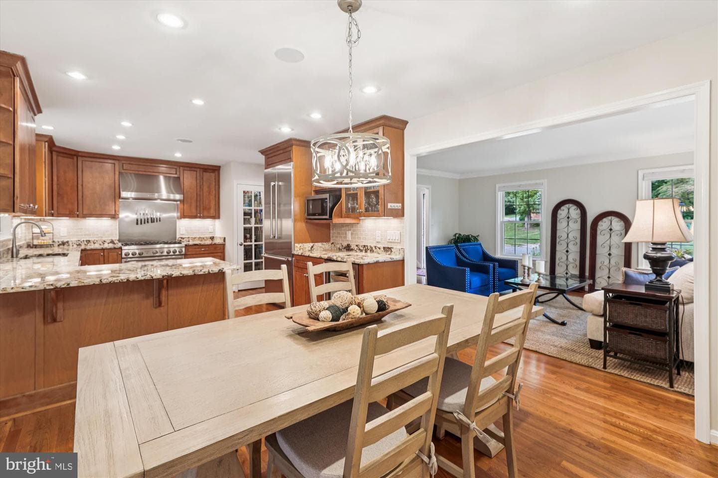 8221 Captain Hawkins Court photo 14