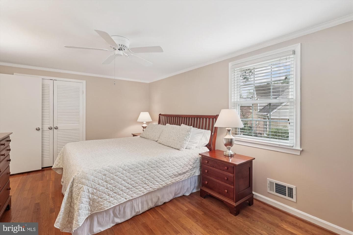 8221 Captain Hawkins Court photo 38