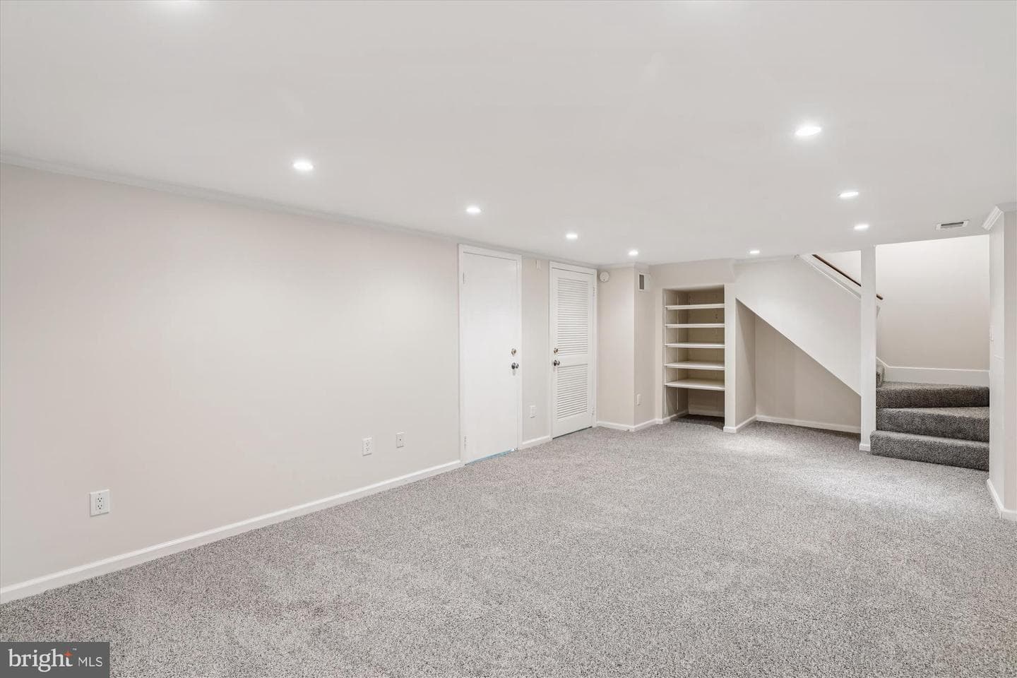 8221 Captain Hawkins Court photo 54
