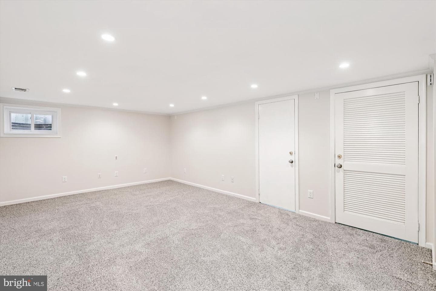 8221 Captain Hawkins Court photo 56