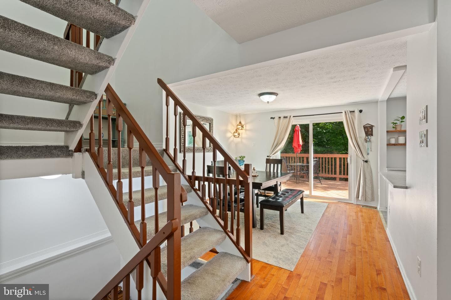 8914 Gutman Court photo 16
