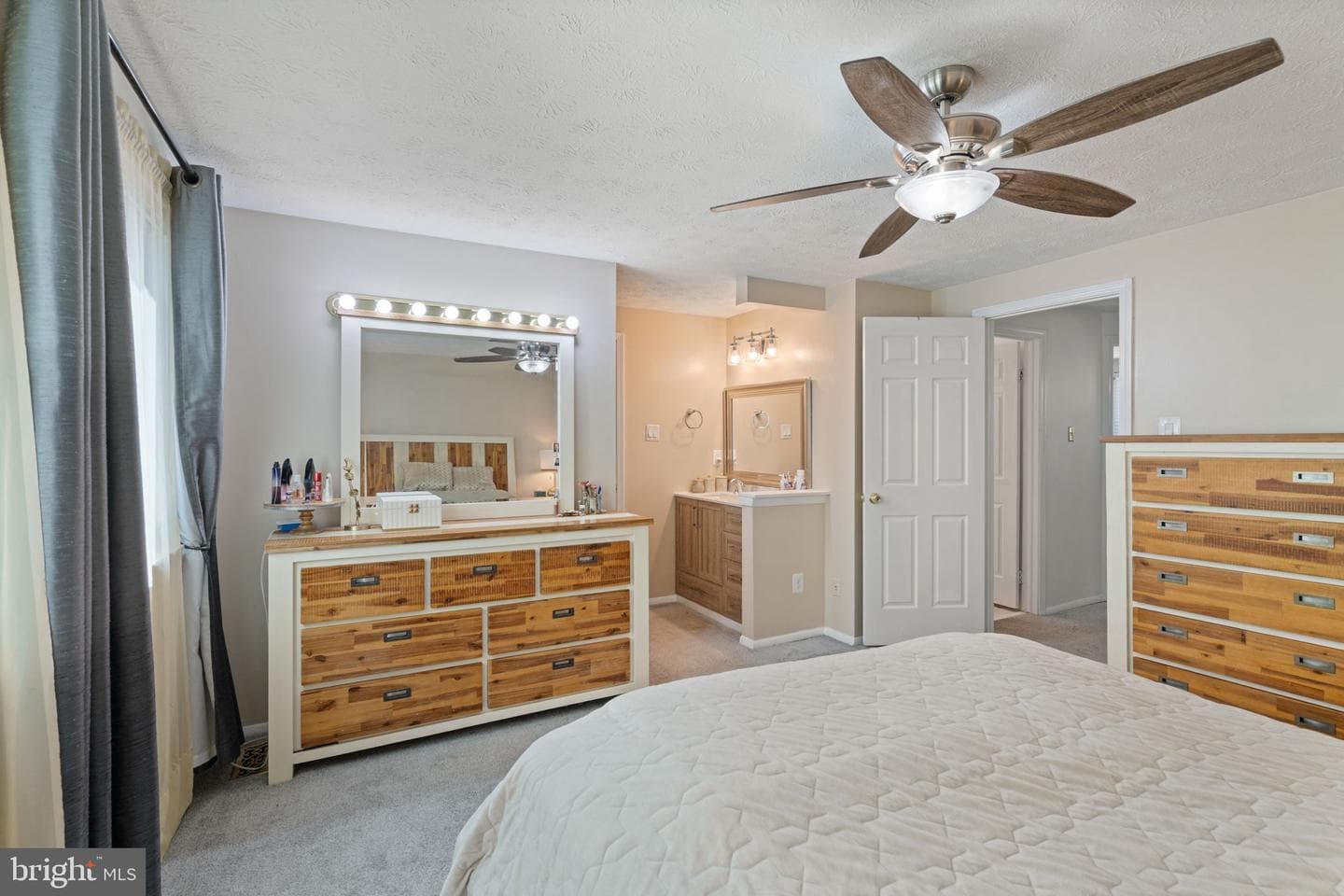 8914 Gutman Court photo 22