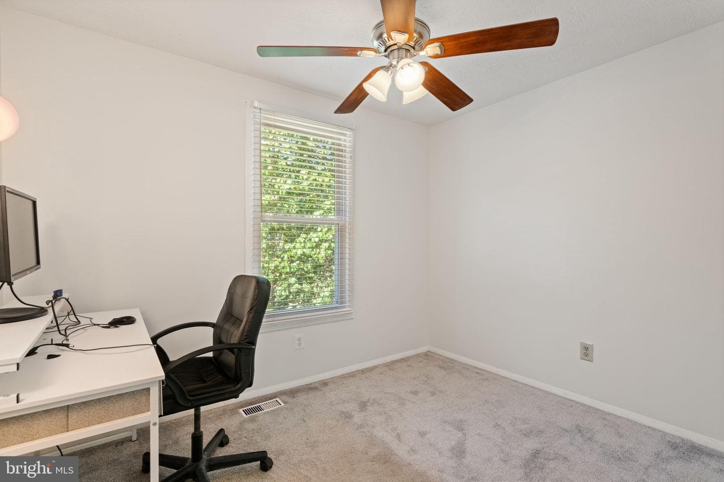 8914 Gutman Court photo 27