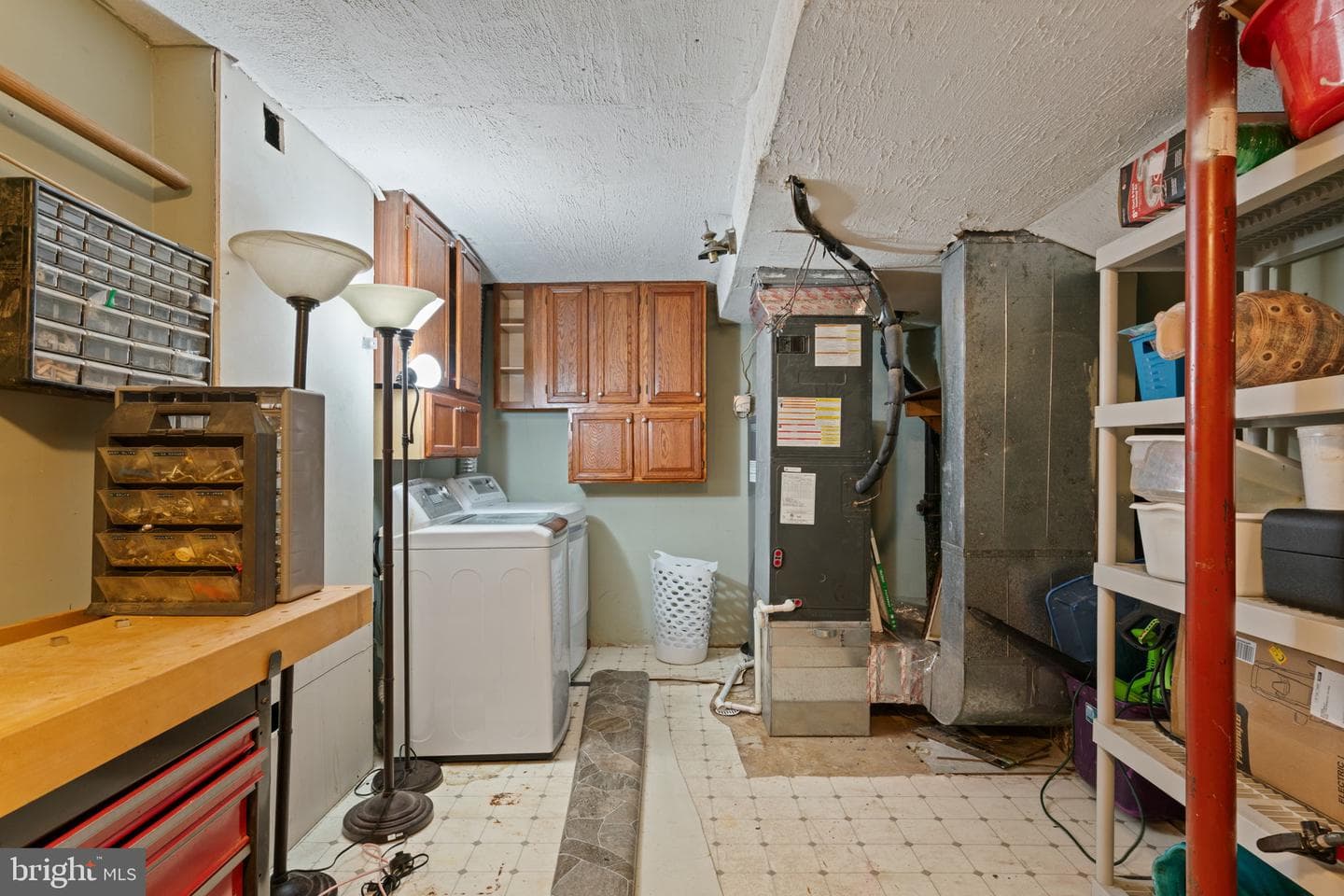 8914 Gutman Court photo 34