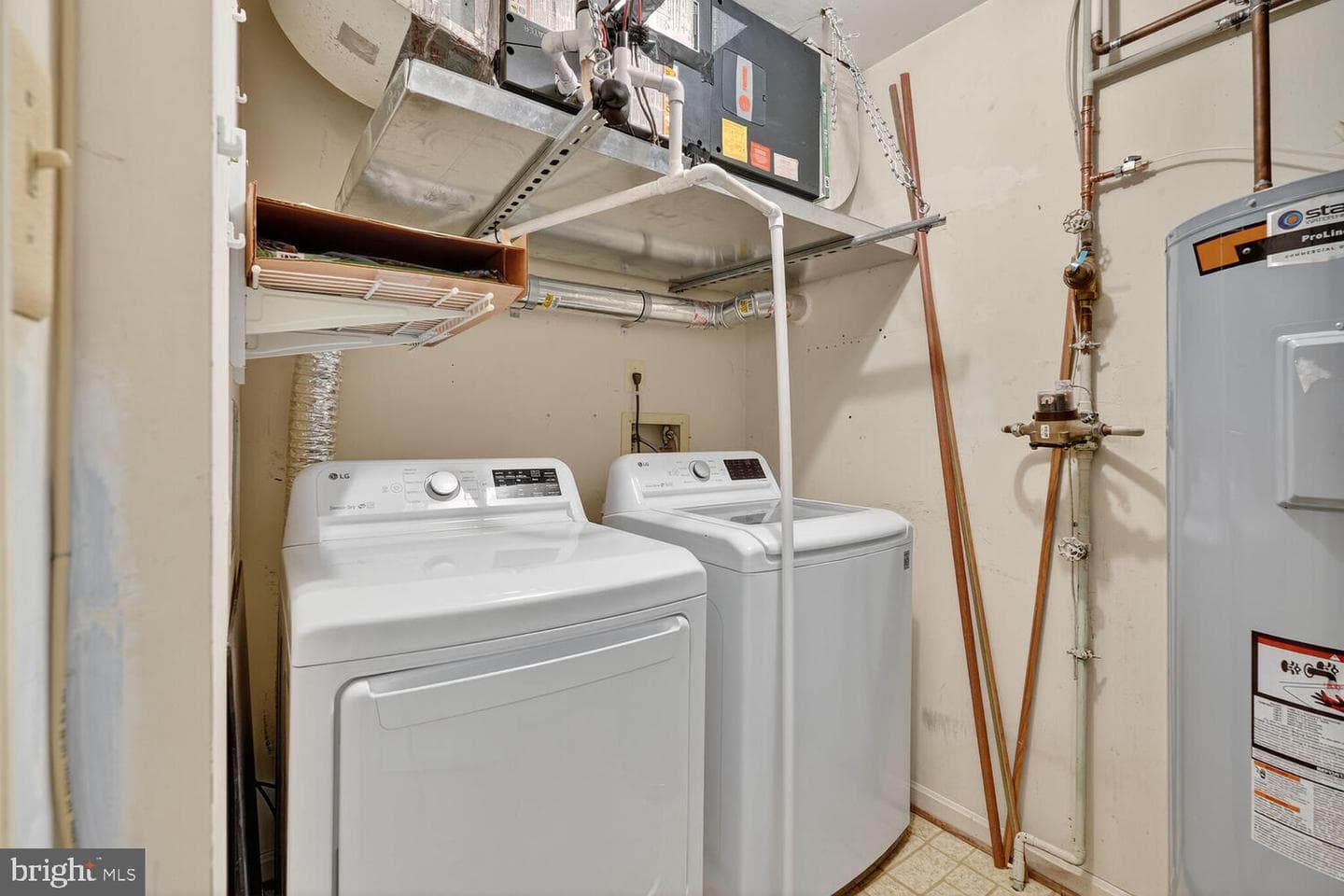 6047 Sweet Oak Court photo 23