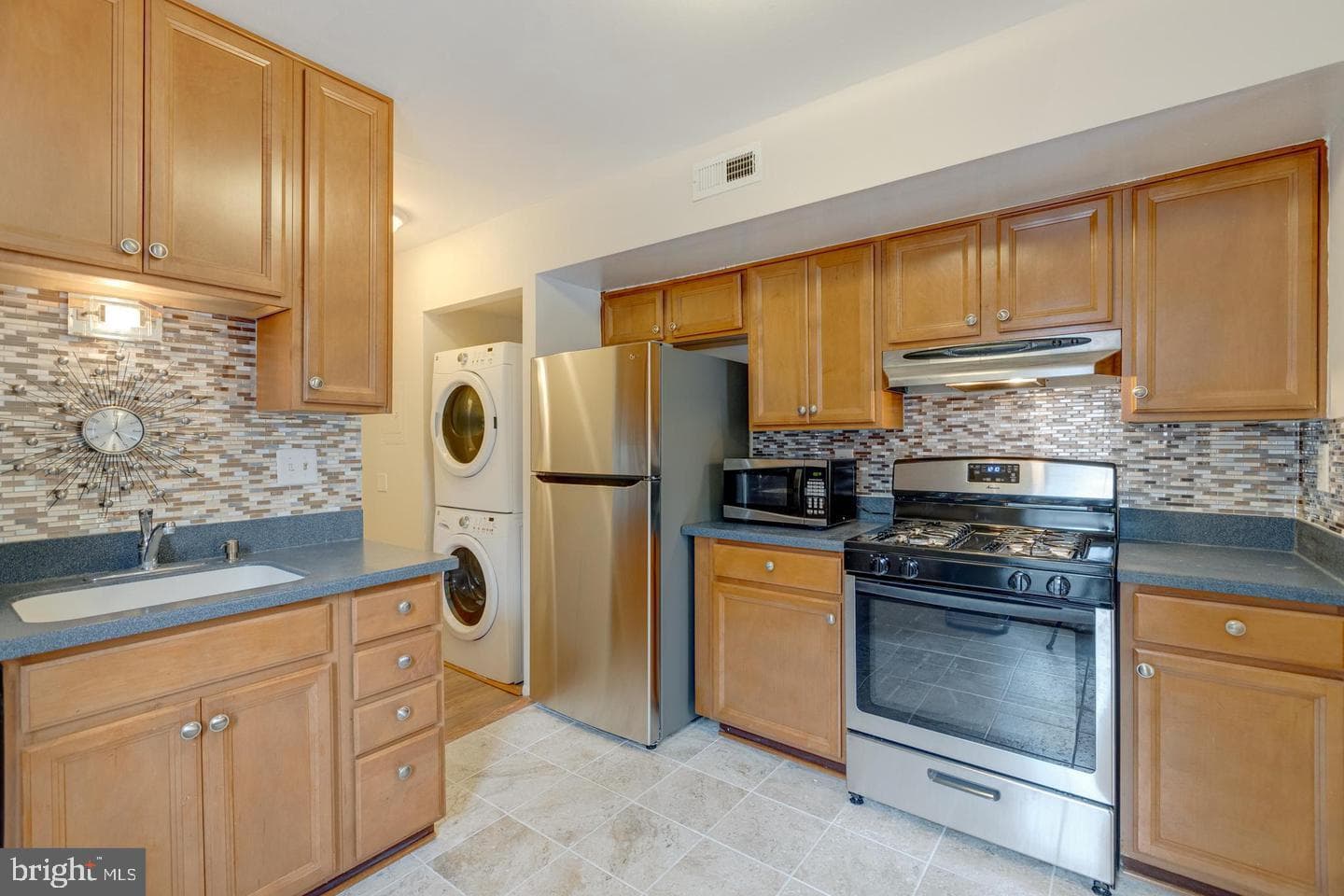 2031 Royal Fern Court #22b photo 10