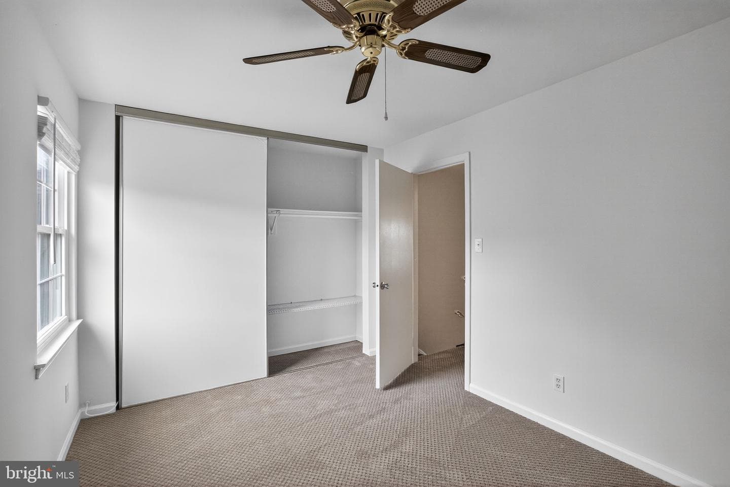 8530 Southlawn Court photo 15