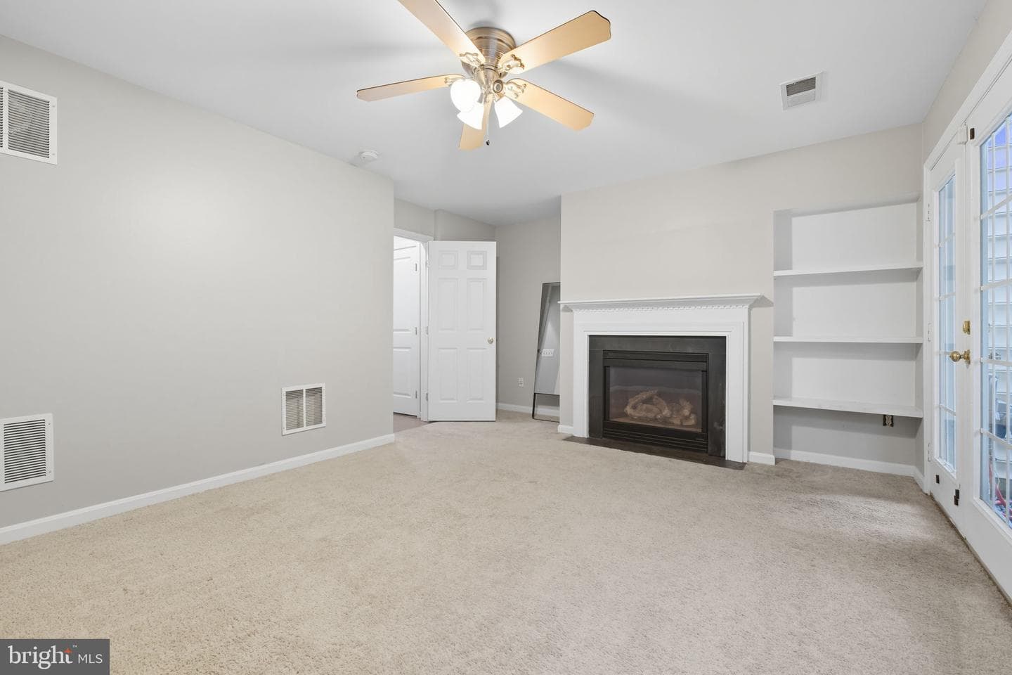 8151 Dove Cottage Court photo 5