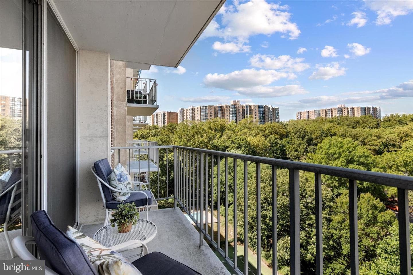 2059 Huntington Avenue #1414 photo 30