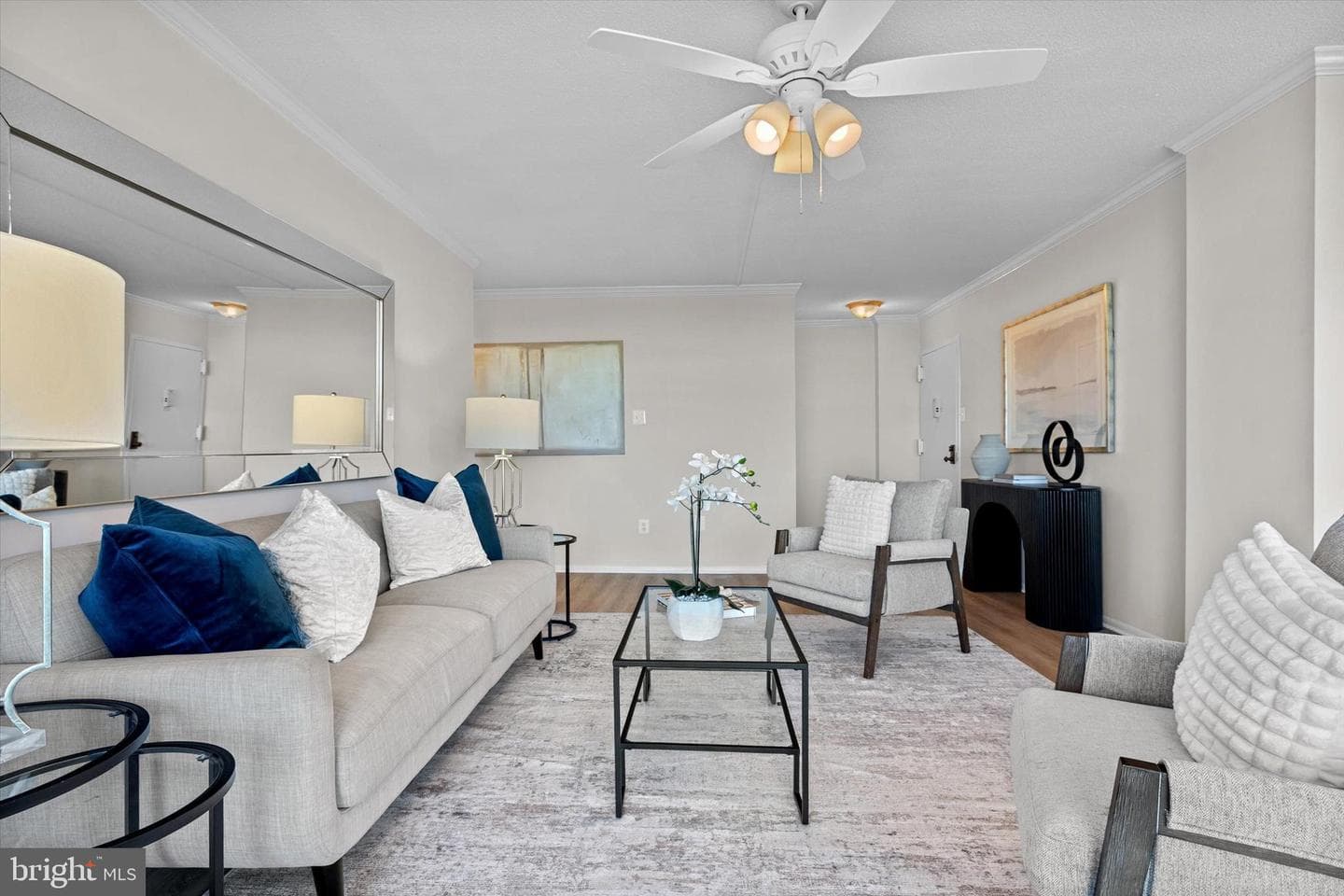 2059 Huntington Avenue #1414 photo 4