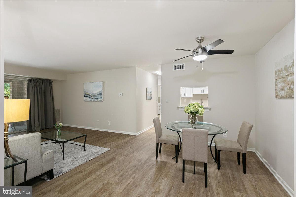 5924 Cove Landing Road #301 photo 7