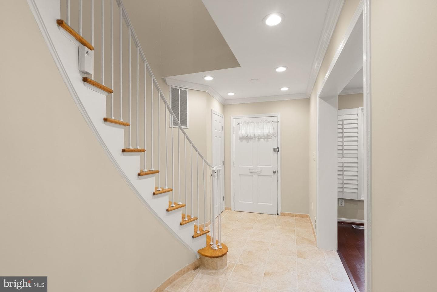8437 Forrester Boulevard photo 20