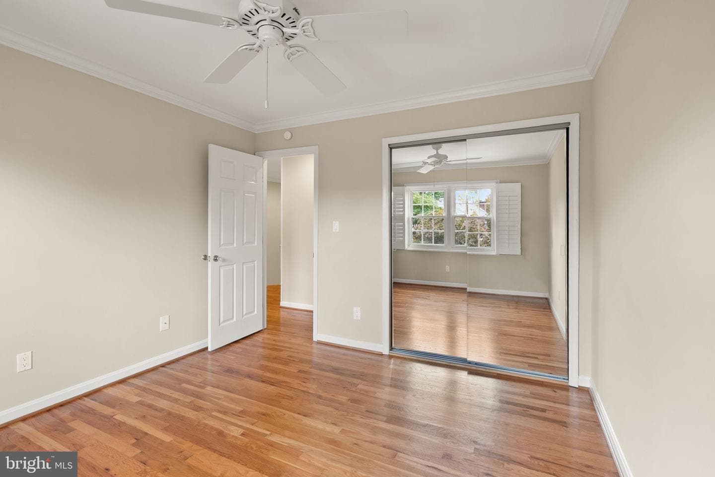 8437 Forrester Boulevard photo 28