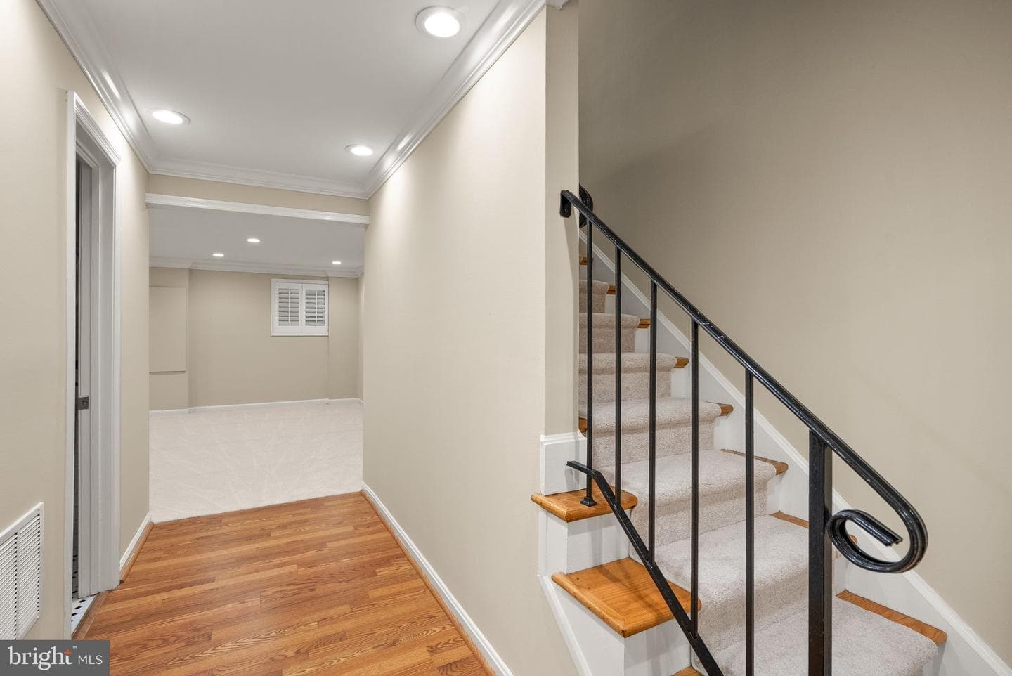 8437 Forrester Boulevard photo 36