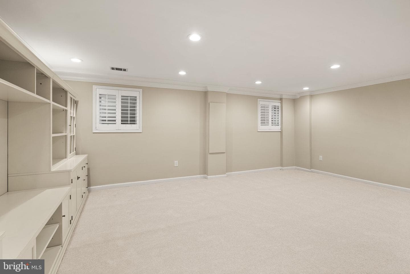 8437 Forrester Boulevard photo 41