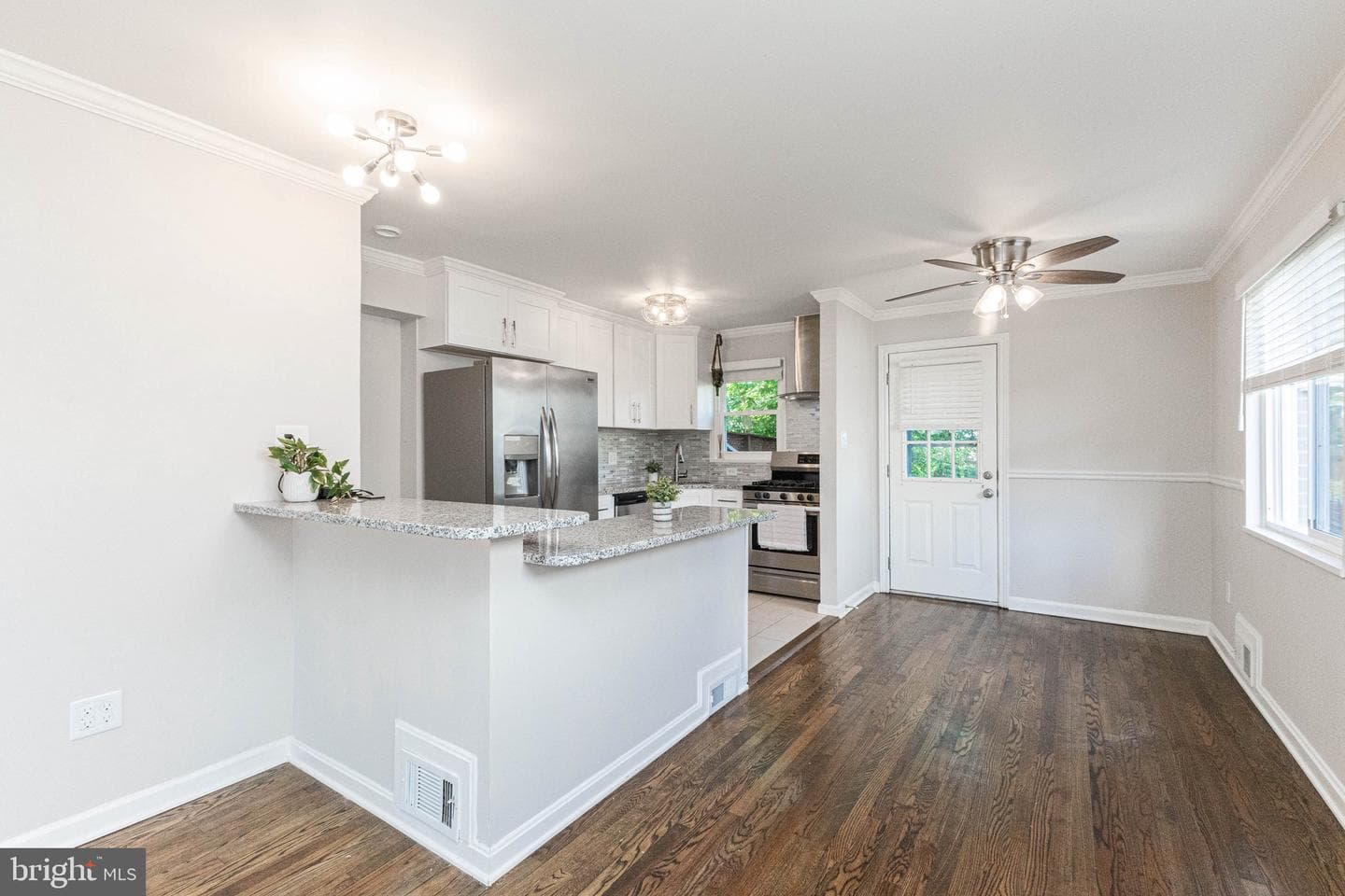 6800 Kenyon Drive photo 3