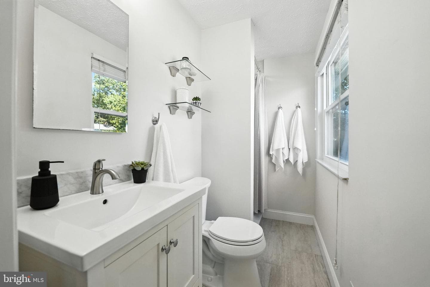 12817 Framingham Court photo 24