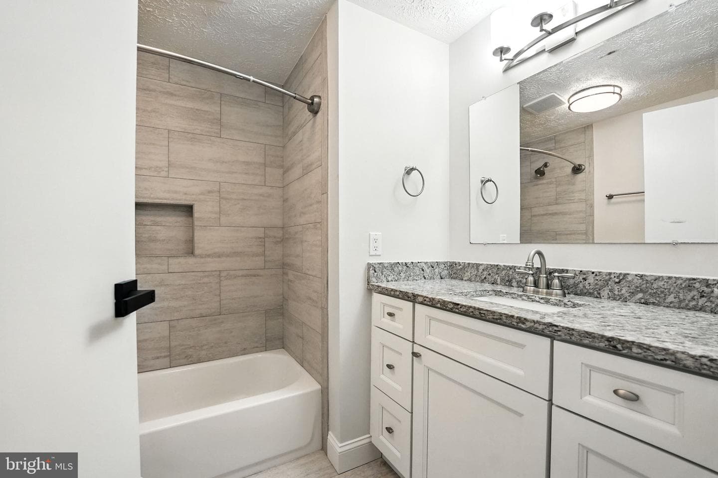 12817 Framingham Court photo 28