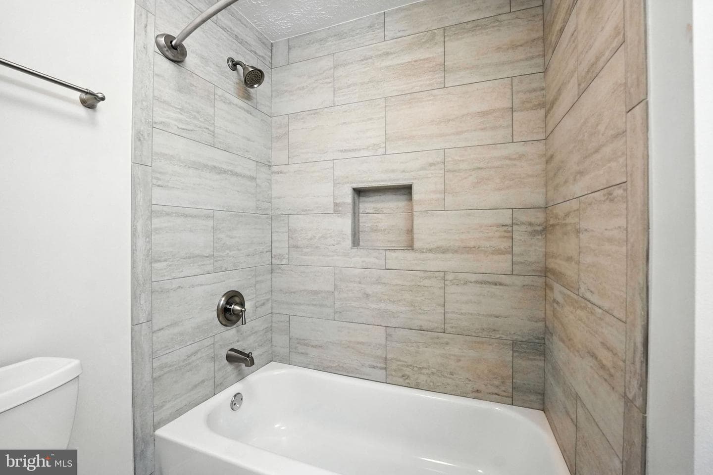 12817 Framingham Court photo 29
