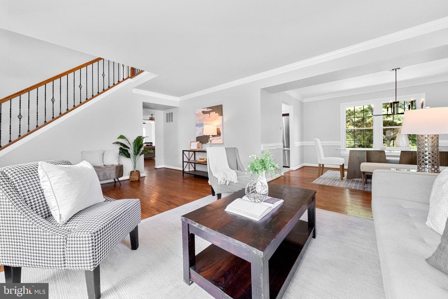 6616 Rockland Drive photo 3