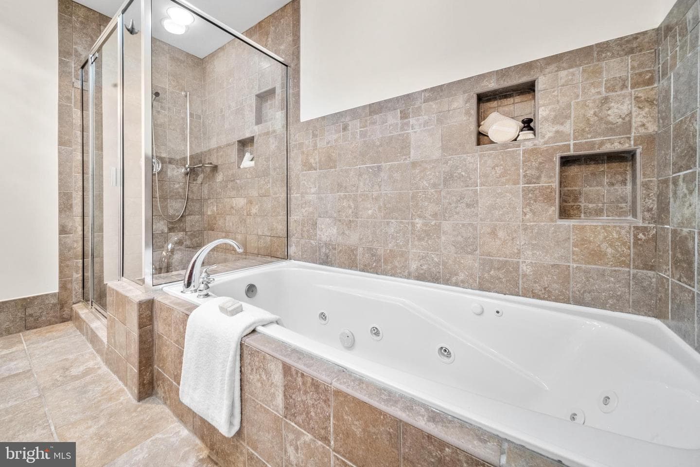 6616 Rockland Drive photo 33
