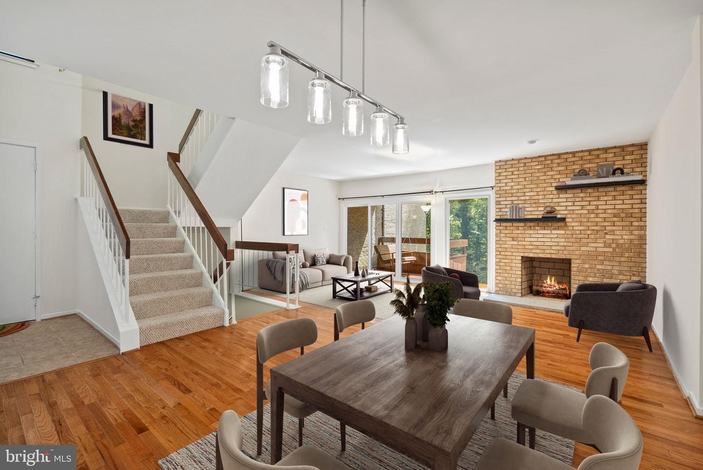3187 Readsborough Court photo 4