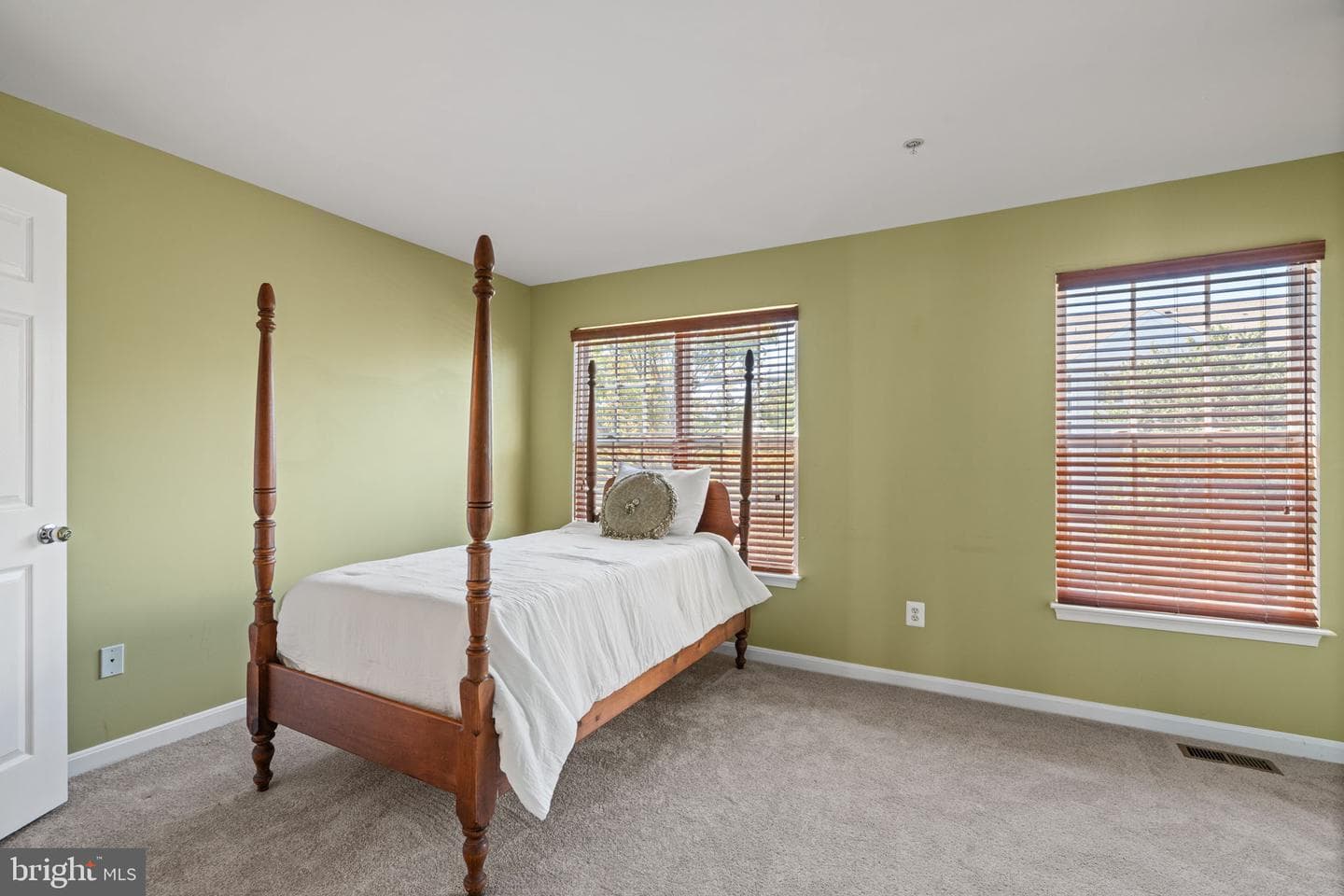 2497 Angeline Drive #104 photo 27