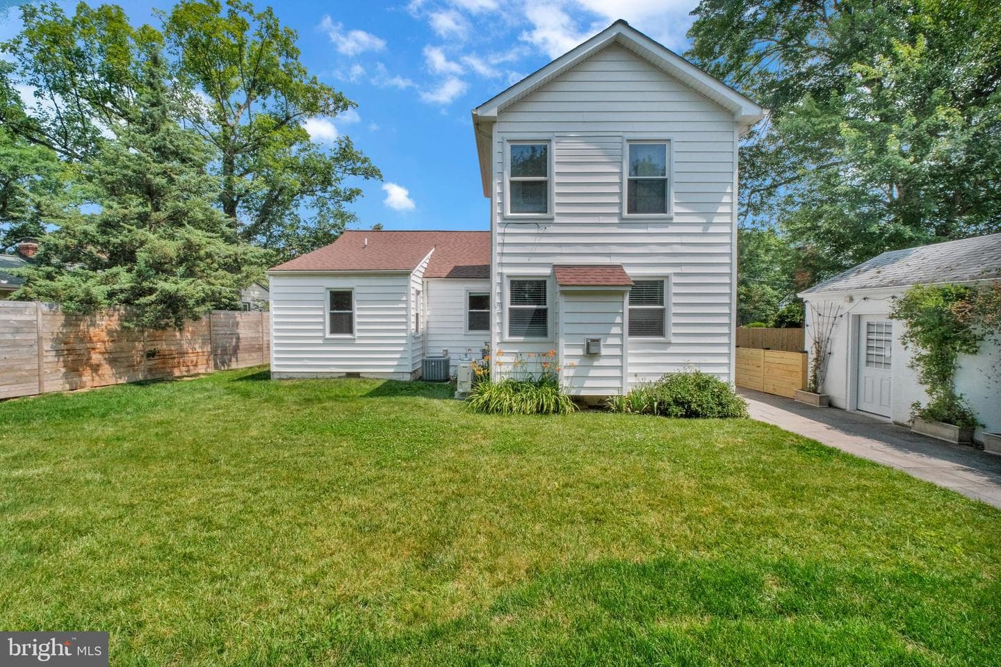 5402 S 12th Street S photo 37