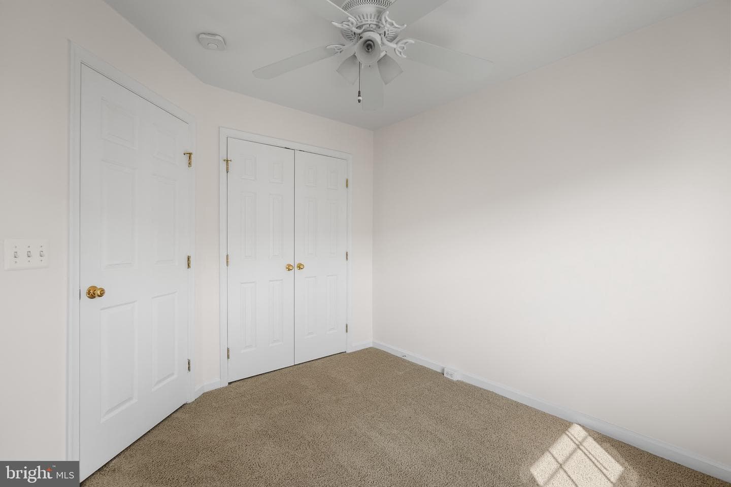 4714 Hanrahan Place photo 31