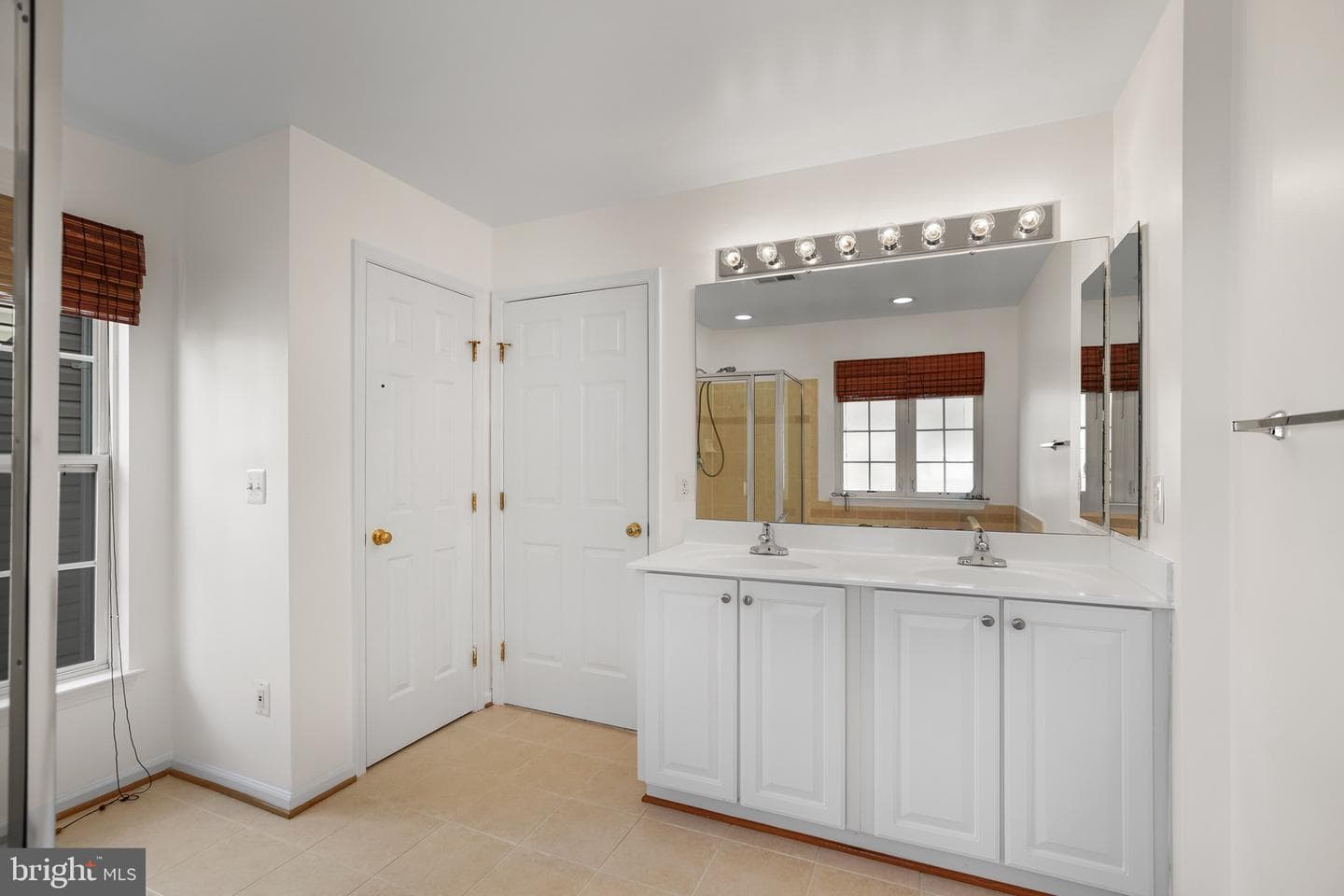 4714 Hanrahan Place photo 40