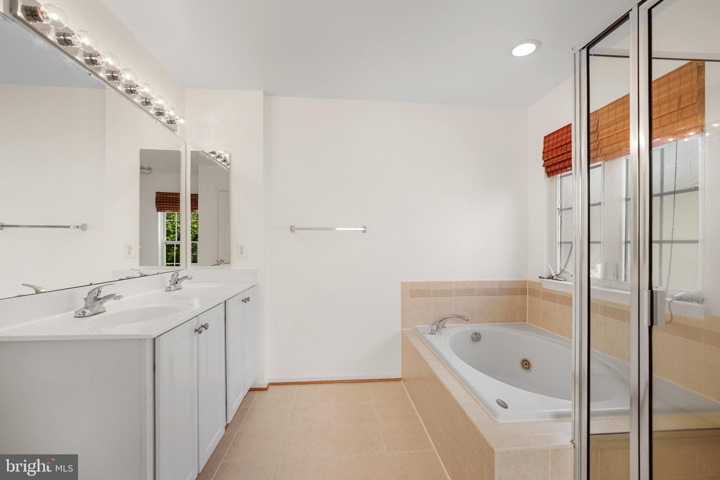 4714 Hanrahan Place photo 41