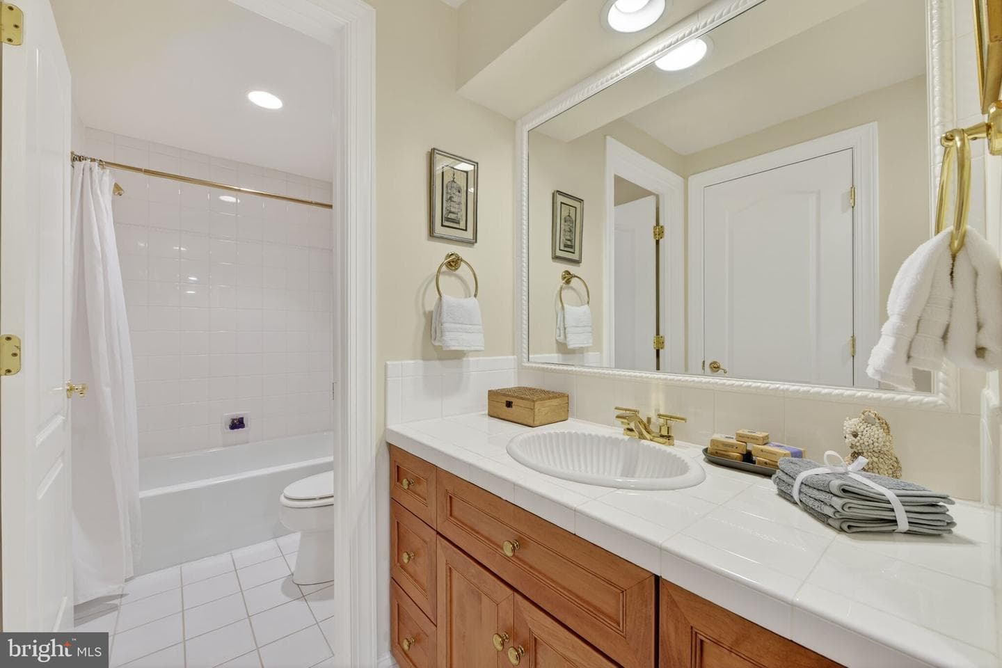1354 Lewinsville Mews Court photo 34