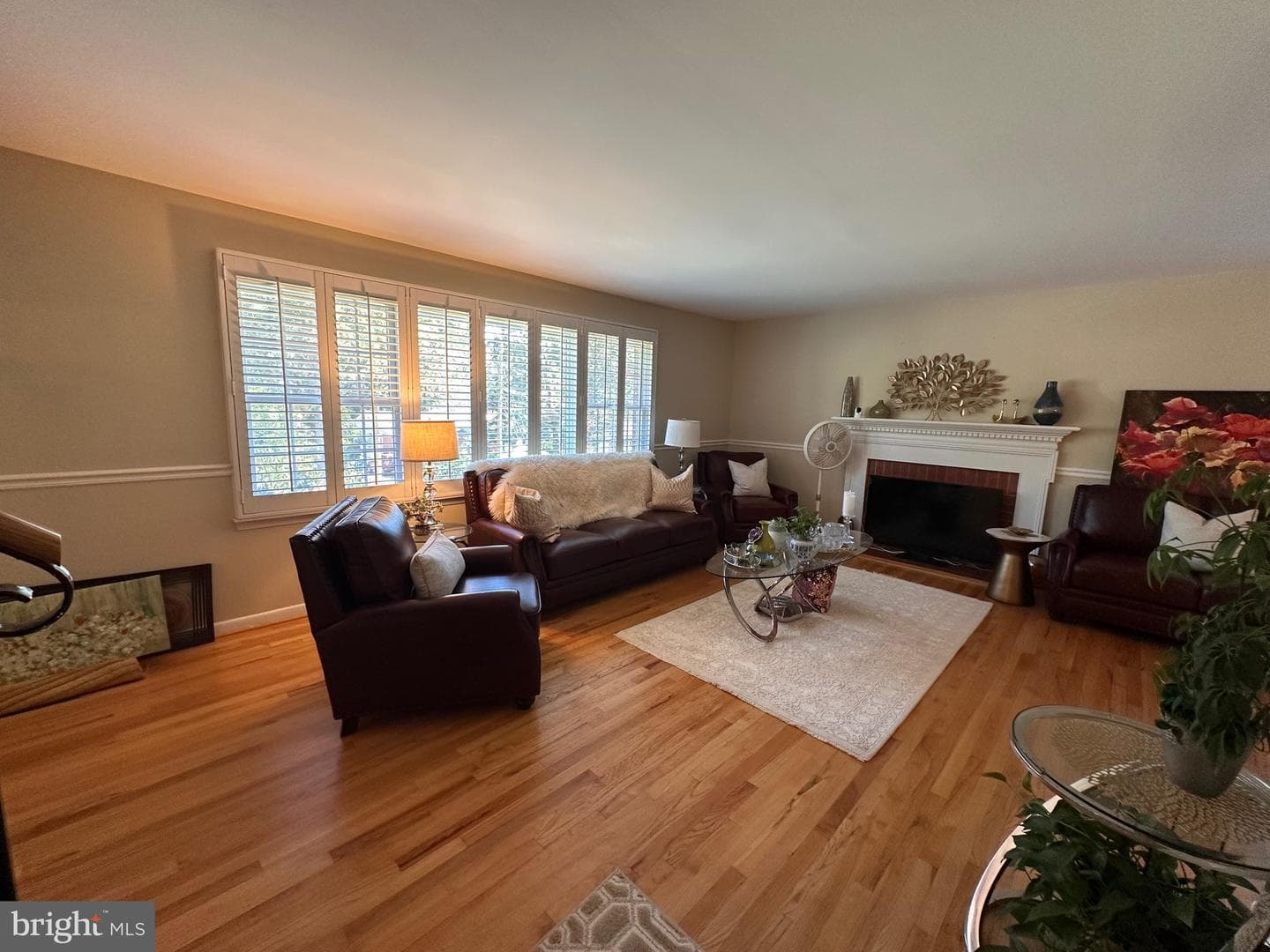 4314 Selkirk Drive photo 2