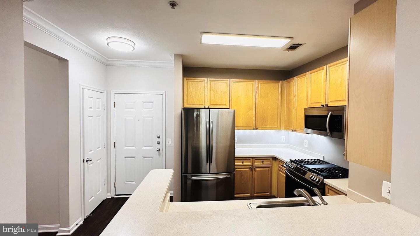 9480 Virginia Center Boulevard #214 photo 11