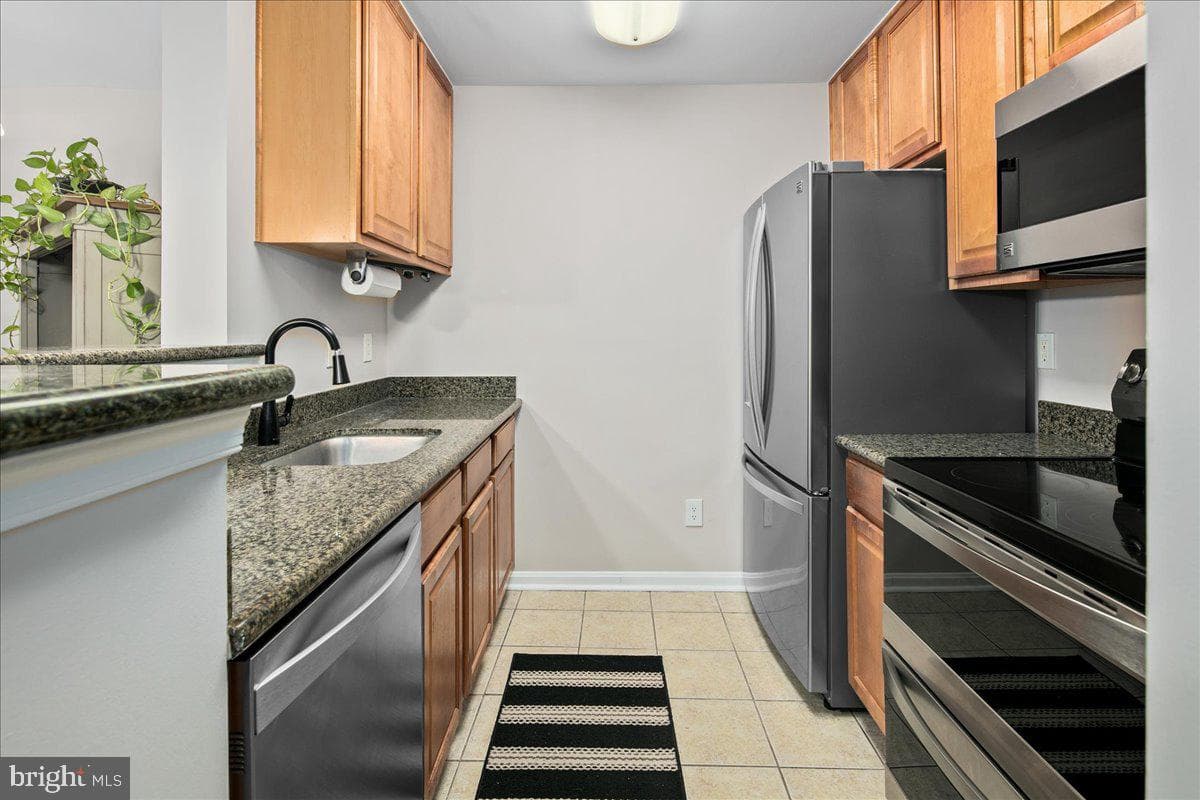 3178 Summit Square Drive #3-C11 photo 3