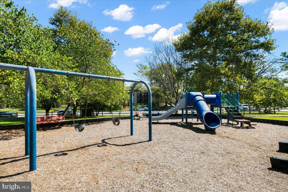 3178 Summit Square Drive #3-C11 photo 30