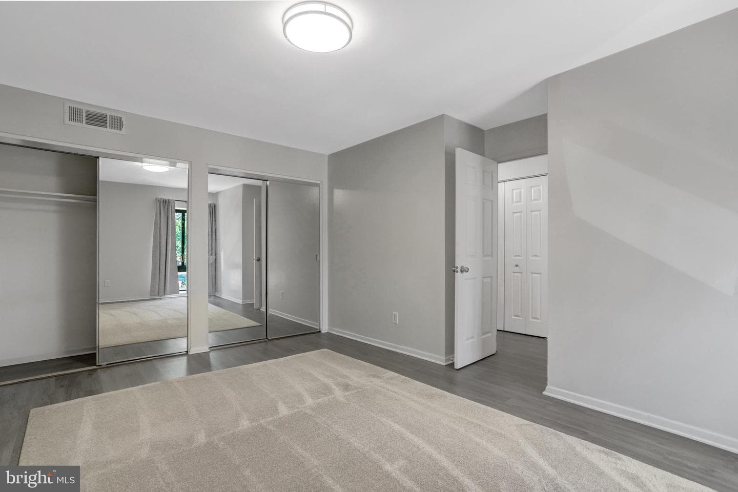 6141 Leesburg Pike #202 photo 31