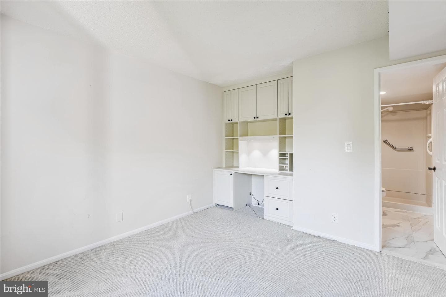 5901 Mount Eagle Drive #516 photo 29