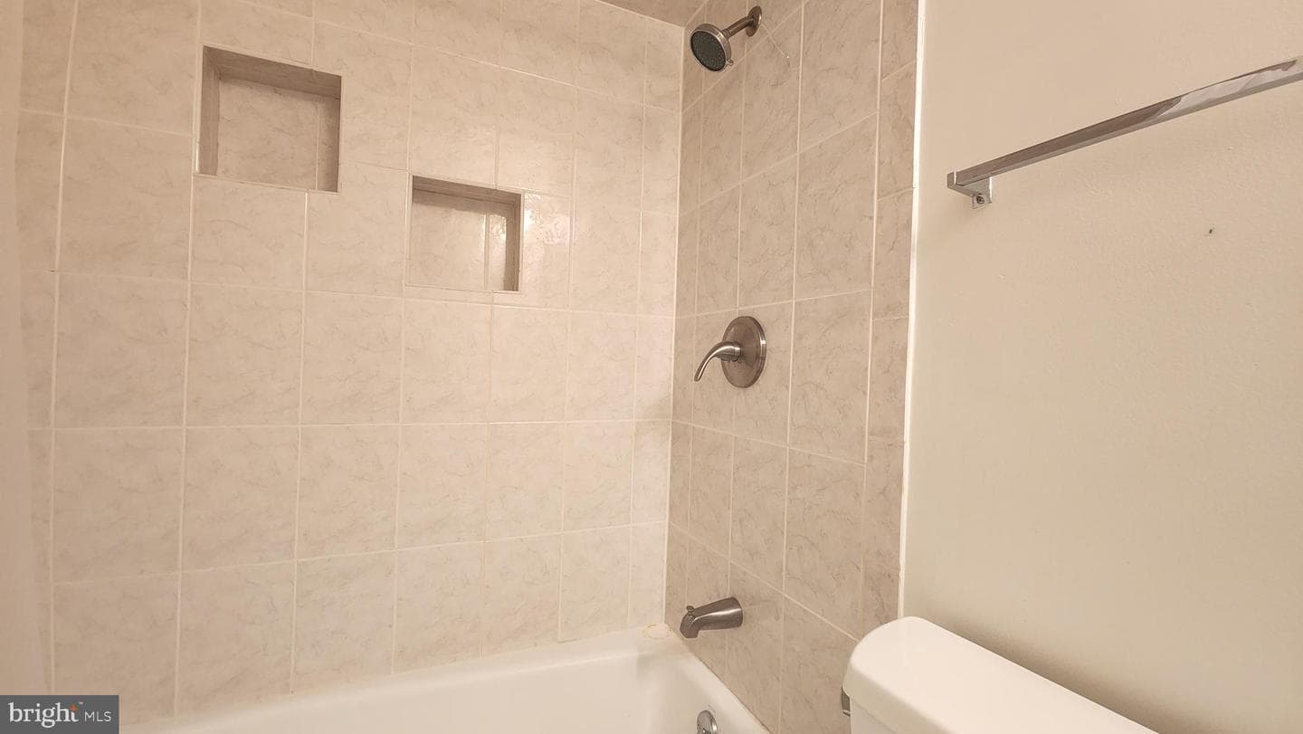 6805 Chasewood Circle photo 19