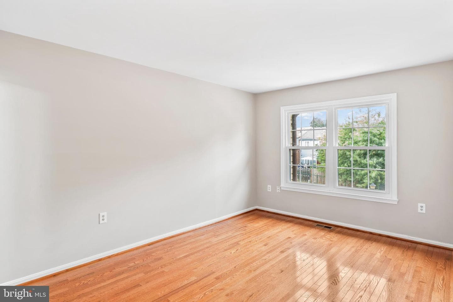 978 Branch Drive photo 27