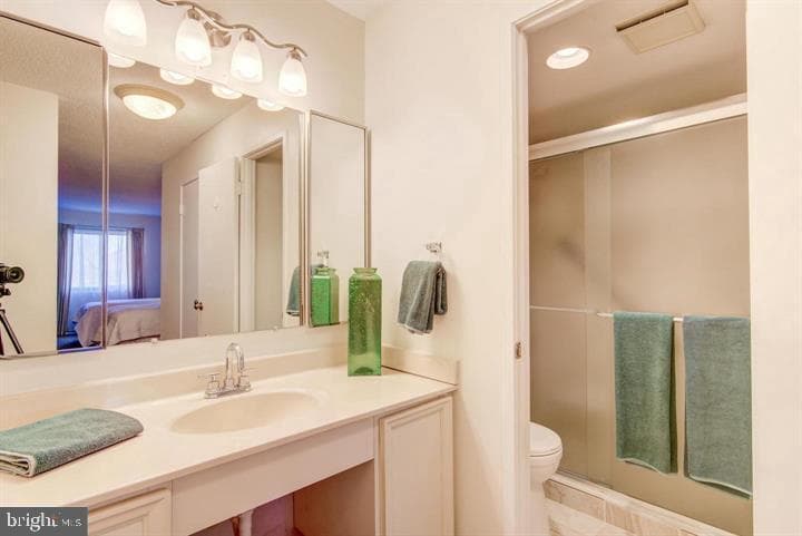 5902 Mount Eagle Drive #403 photo 8