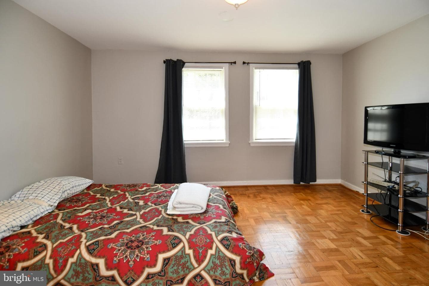 6608 Potomac Avenue #b2 photo 15