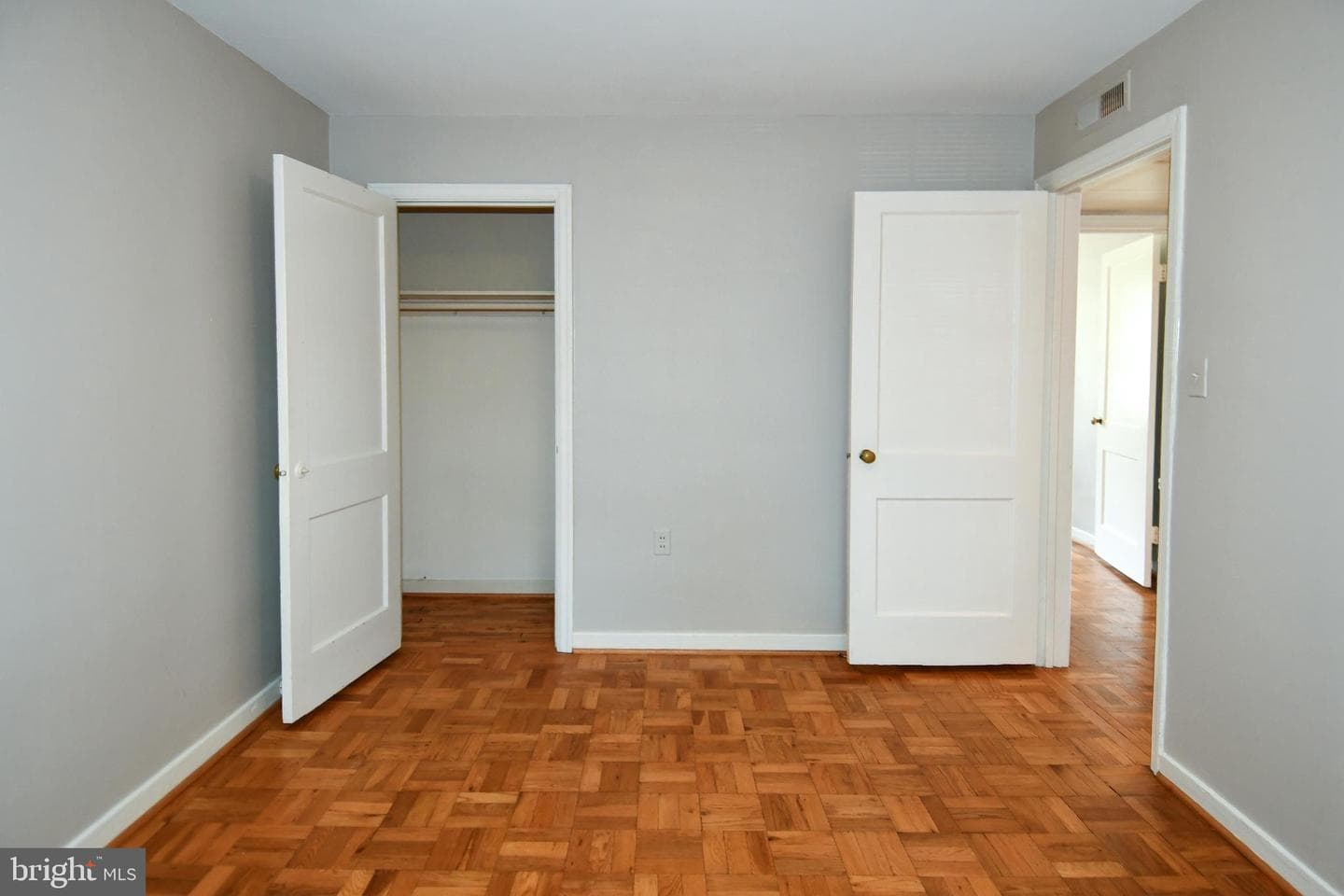 6608 Potomac Avenue #b2 photo 21