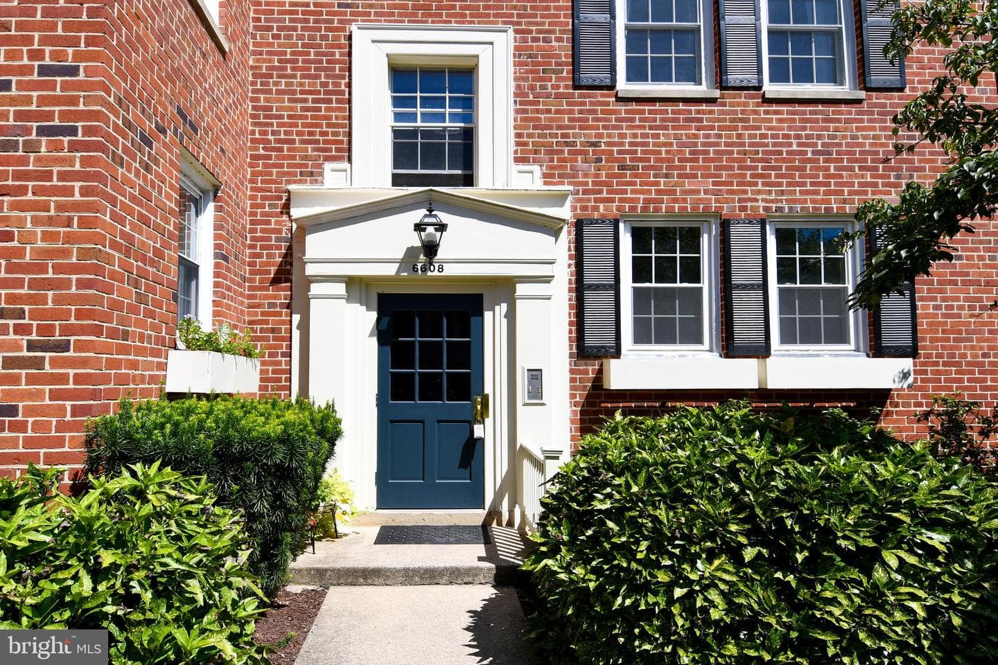 6608 Potomac Avenue #b2 photo 3